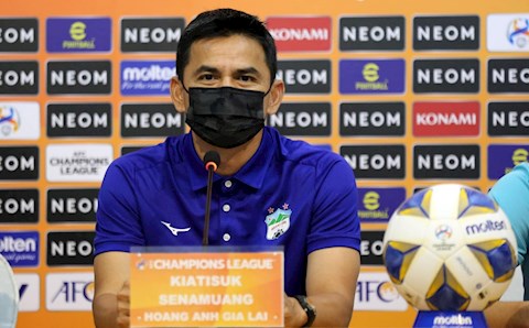 Kiatisuk chỉ ra 3 mục tiêu trước trận gặp Sydney