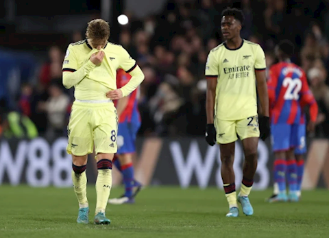Wayne Rooney dự đoán Top 4 sau thất bại của Arsenal trước Palace