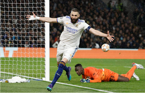 Rio Ferdinand gọi Benzema là số 9 hay nhất thế giới