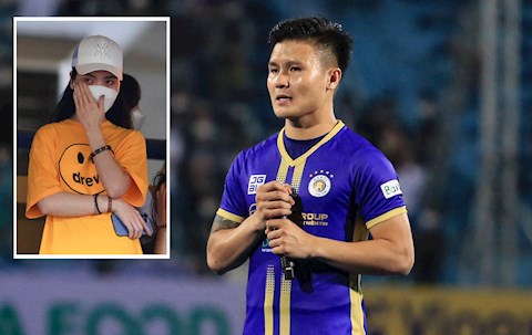 Bạn gái tin đồn bật khóc trong ngày Quang Hải chia xa Hà Nội