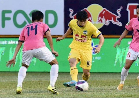 Thấy gì sau chiến thắng vất vả của CLB HAGL trước Hà Tĩnh?