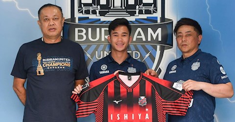 Sao Thái Lan theo chân Chanathip, sang Nhật Bản thi đấu