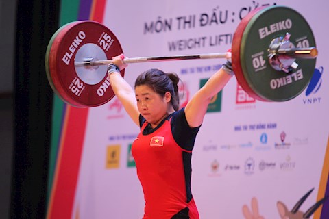 Chưa hồi phục chấn thương, Hoàng Thị Duyên vẫn xuất sắc giành HCV
