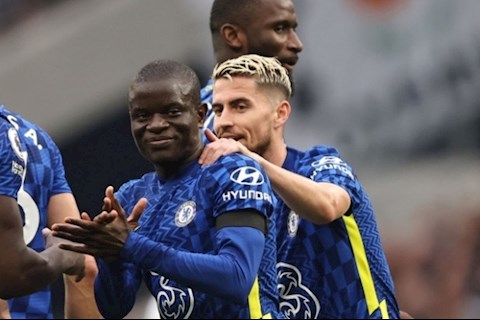 Kante có câu trả lời cho MU