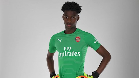 Tiểu sử thủ môn Arthur Okonkwo