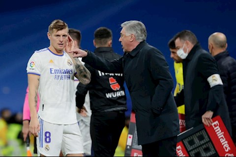 Kroos bức xúc vì HLV Ancelotti bị đánh giá thấp hơn thực lực