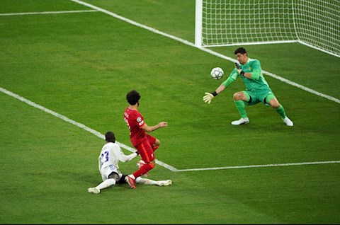 Thibaut Courtois chơi xuất sắc thế nào ở mùa giải năm nay?