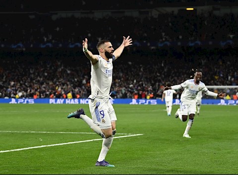 Karim Benzema đe dọa kỷ lục vô tiền khoáng hậu của Ronaldo