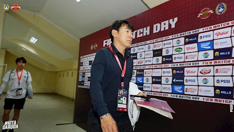 HLV Shin Tae Yong tức tối khi ĐT Indonesia bị cầm hoà