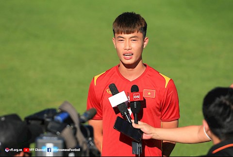 Em út U23 Việt Nam: Học theo Ronaldo, không thích sự nổi tiếng