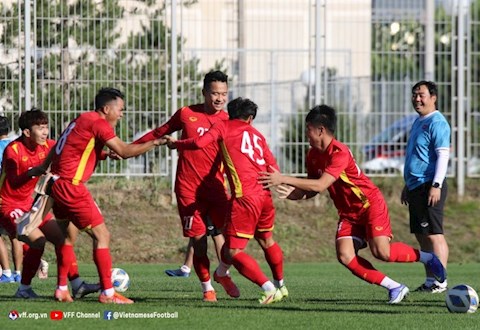 Đội hình dự kiến U23 Việt Nam đấu U23 Hàn Quốc: Văn Chuẩn bắt chính