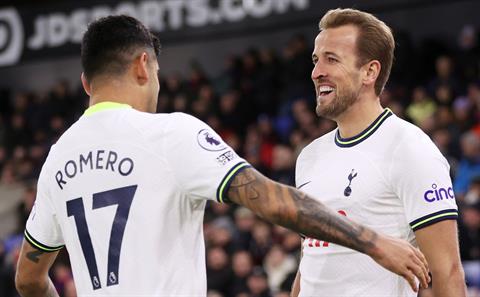Harry Kane sẽ đưa Tottenham vào top 4