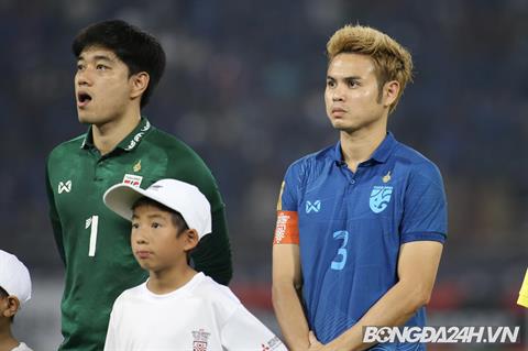 Vua cùi chỏ Theerathon được khuyên đến V.League chơi bóng