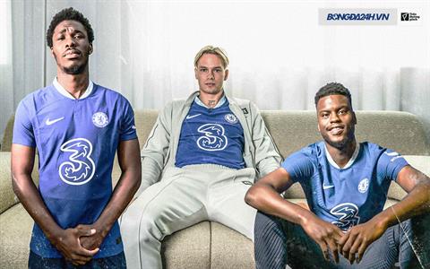 Ưu thế và hạn chế từ những bản hợp đồng có thời hạn siêu dài của Chelsea