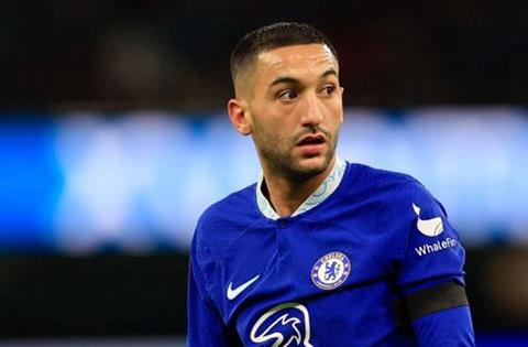 Chelsea bị tố làm trò hề vụ Ziyech