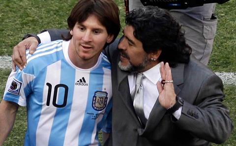 Messi tin Maradona đang ăn mừng chiến thắng