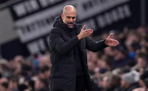 Pep Guardiola khẳng định ở lại Man City dù có phải đá giải hạng 4