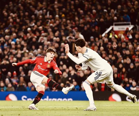 Những con số ấn tượng sau trận MU 2-2 Leeds United