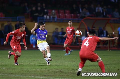 CLB Hà Nội đánh bại CAHN trong cơn mưa bàn thắng trên sân PVF