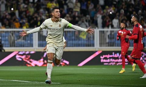 Siêu sao Ronaldo lập hattrick trong màu áo Al Nassr