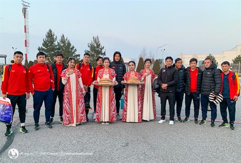 U20 Việt Nam gặp trở ngại đầu tiên khi tới Uzbekistan