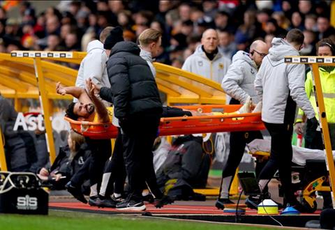 Diego Costa dính chấn thương nặng