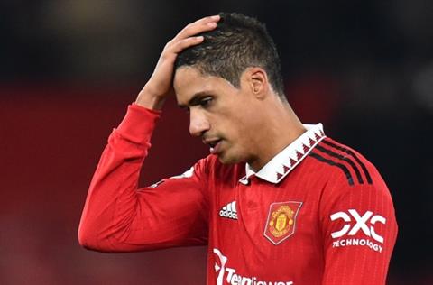 Raphael Varane vắng mặt ở đại chiến Liverpool?