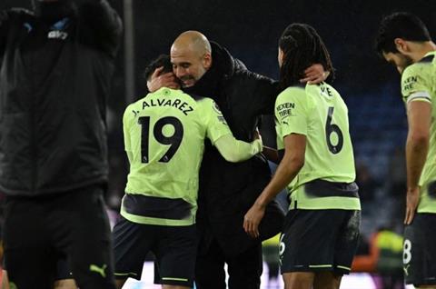 Haaland ghi bàn nhưng Pep khen ngợi Julian Alvarez