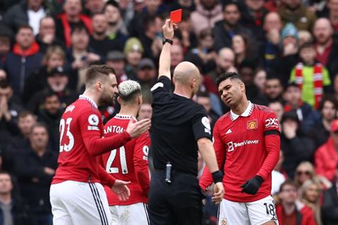 Varane tiết lộ cách MU xoay sở khi thiếu Casemiro