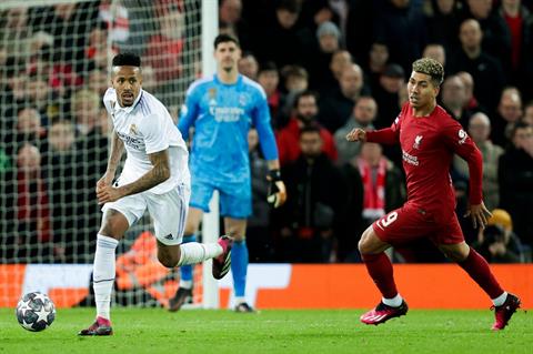 Hậu vệ Real Madrid lo ngại khả năng Liverpool ngược dòng