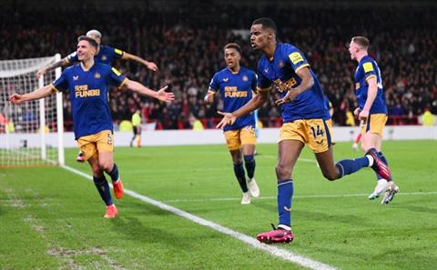 Carragher: Chiến thắng của Newcastle khiến MU gặp rắc rối lớn