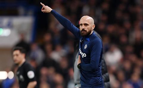 HLV Bruno Saltor: Chelsea ghi rất nhiều bàn trên sân tập