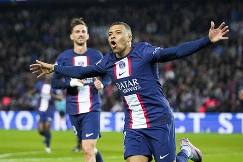 Kylian Mbappe lập kỷ lục khủng trong ngày PSG thắng dễ