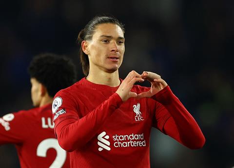 CĐV Liverpool đưa Darwin Nunez lên mây sau trận thắng 6-1 trước Leeds