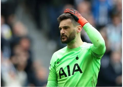 Hugo Lloris chỉ trích dữ dội các đồng đội