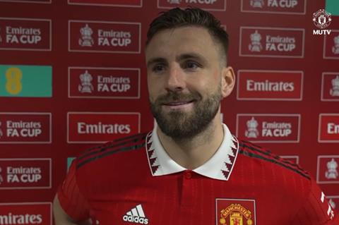 Luke Shaw tiết lộ MU tập đá 11m rất nhiều