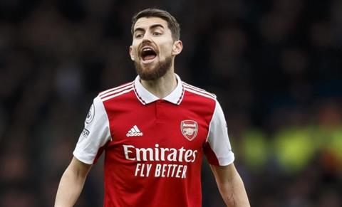 Người cũ khuyên Arteta loại bỏ Jorginho trước Man City