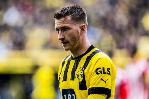 Đứng dậy mạnh mẽ và chiến đấu đi nào, Marco Reus!
