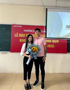 Văn Hậu sát cánh cùng bạn gái Doãn Hải My trong ngày đặc biệt