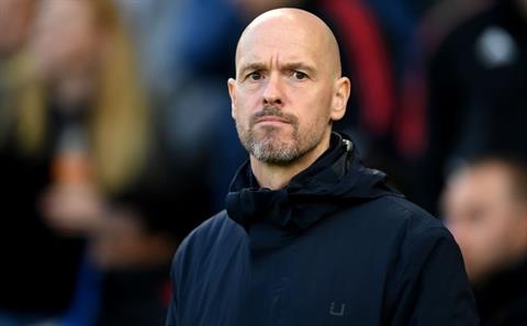 Ten Hag thất vọng vì MU mất tập trung trước Brighton