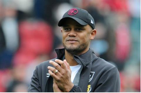 CHÍNH THỨC: Tương lai Vincent Kompany được định đoạt