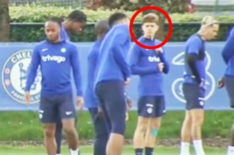 Frank Lampard triệu tập đội trưởng U14 Chelsea lên đội 1