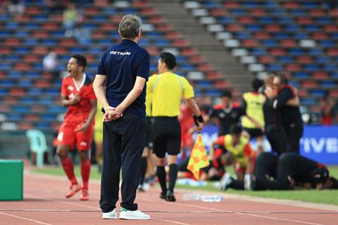 Nhược điểm của ĐT Việt Nam