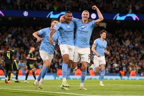 Man City quá vượt trội, sẽ giành cú ăn 3 mùa này