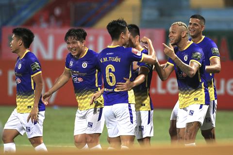 Video: Phạm Tuấn Hải đánh đầu tung lưới Đà Nẵng