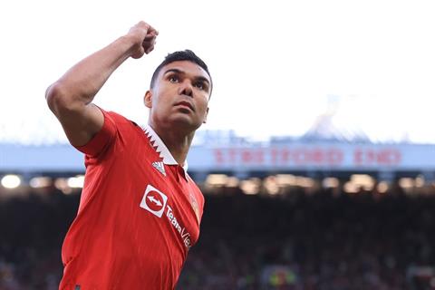 Casemiro trẻ hoá khi thi đấu cho Man United