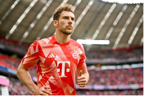 Tiền vệ Bayern Munich thẳng thừng từ chối MU 
