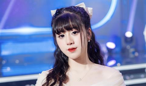 Hot girl Mindi – Phải nghỉ học sớm nay đã là Idol nổi tiếng Tiktok Việt Nam