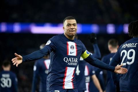 Kylian Mbappe có câu trả lời cho Real Madrid và Chelsea