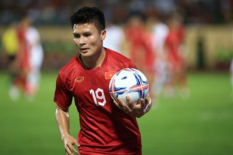 AFC gọi tên Quang Hải với siêu phẩm 'Cầu vồng trong tuyết'
